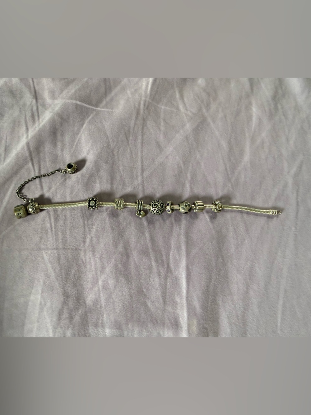 8 inch long silver pandora bracelet with 9 charms/extras - Picture 4 of 6